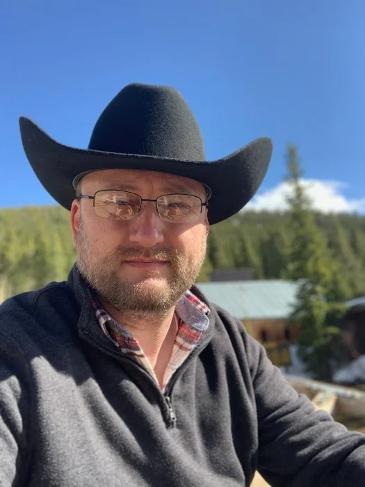 You are currently viewing Daniel Garrison Suicide Burlington, Iowa, Obituary- Beloved Orthodontics Has Passes